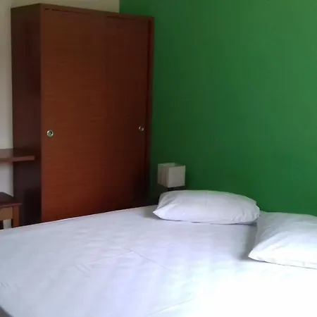 Hotel Modelo-3