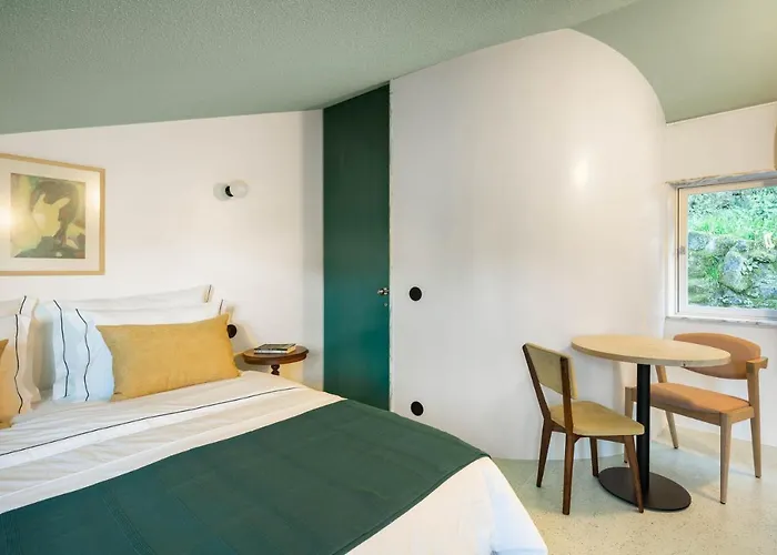 Covelo - The Original Rooms And Suites