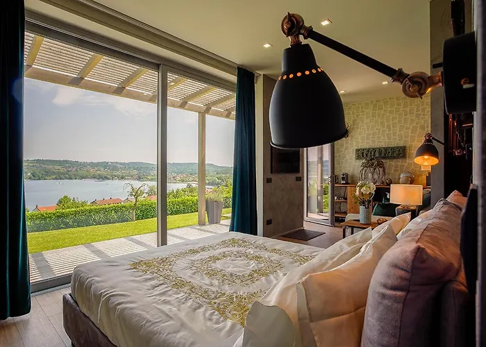 The Lake House Viverone