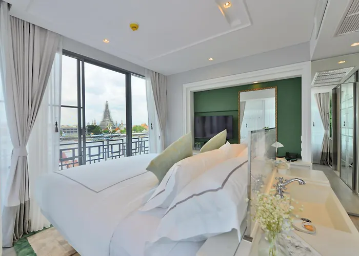 Hotel Riva Arun Bangkok