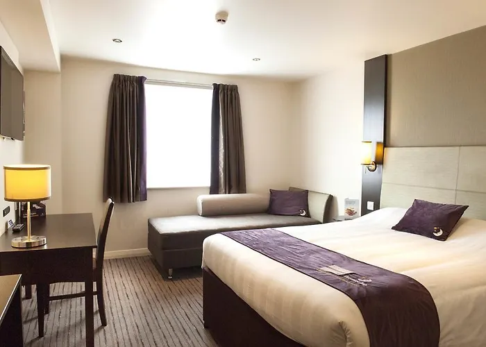 Premier Inn Dover Central - Eastern Ferry Terminal