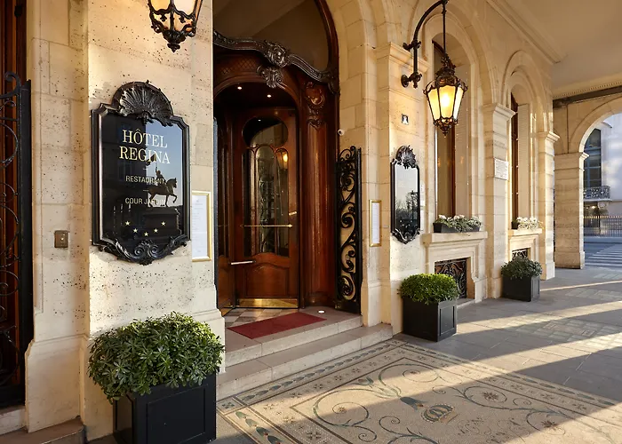 Hôtel Regina Louvre