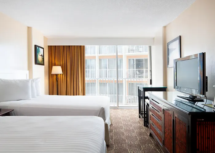 The Twin Fin Hotel Honolulu