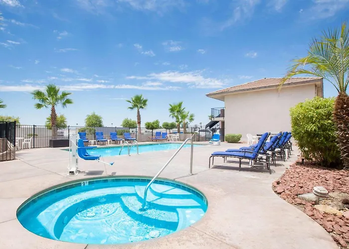Days Inn By Wyndham Lake Havasu