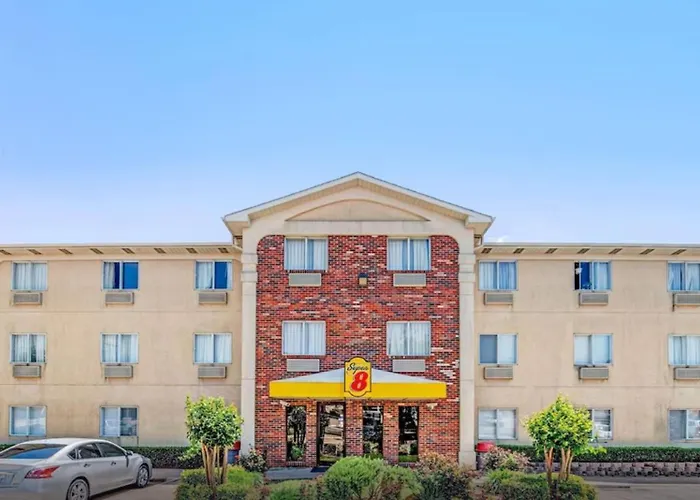 Super 8 By Wyndham Mckinney/Plano Area
