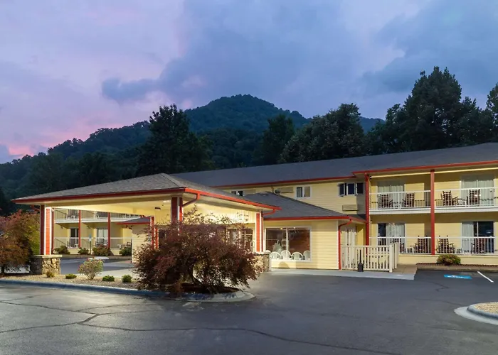 Ramada By Wyndham Maggie Valley