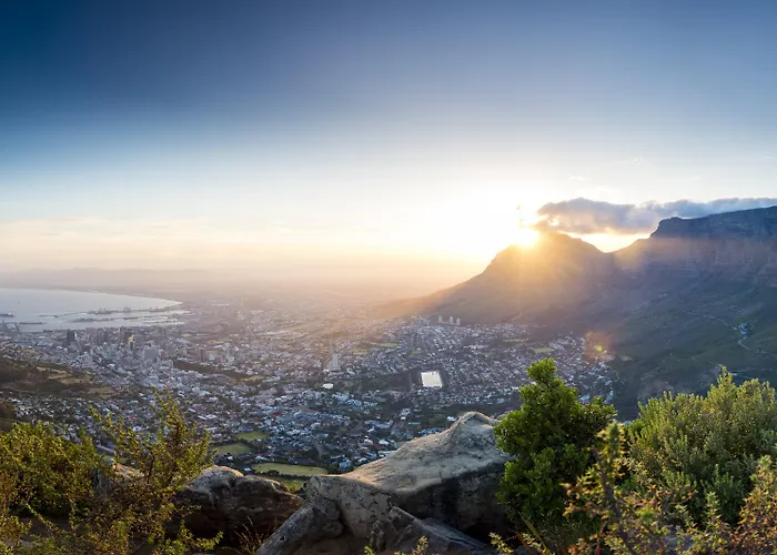 Cresta Grande Cape Town Hotel