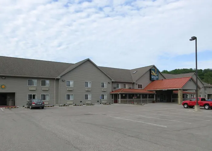 Quality Inn Nashville - Bloomington