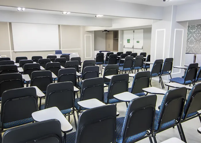 Hotéis centrais de Poços de Caldas 