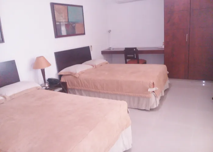 Hotel Cuarta Avenida