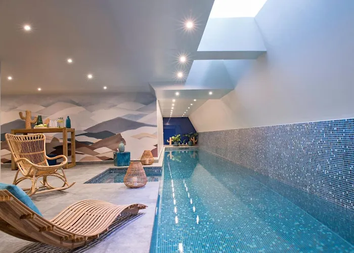 Hotel Parister Piscine & Spa