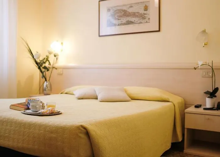 Hotel Santa Lucia Venedig