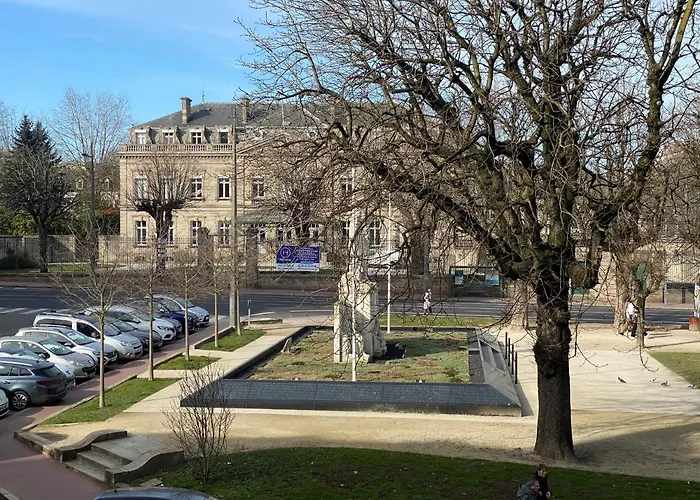 Enzo Hotels Limoges Centre Jourdan By Kyriad Direct