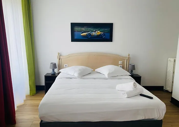 Enzo Hotels Limoges Centre Jourdan By Kyriad Direct