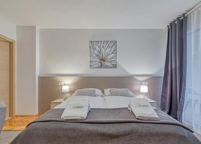 Villa Ladavac B&B