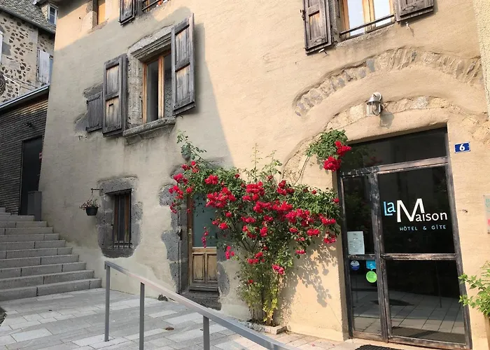 La Maison - Hôtel&Gîte
