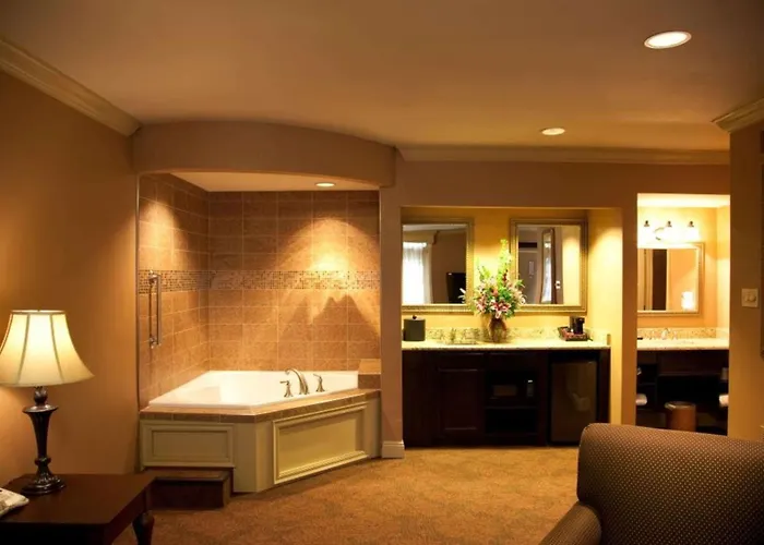 Best Western Plus French Quarter Courtyard Hotel