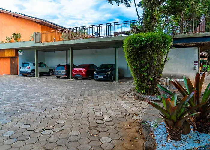 Hotéis centrais de Ubatuba 