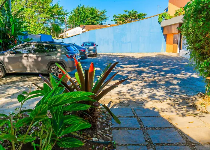 Hotéis centrais de Ubatuba 