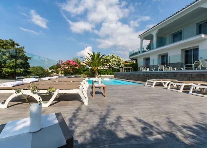Hotel Villa R