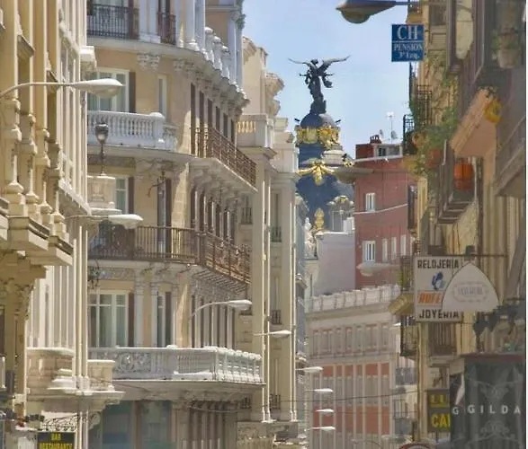 Hostal Andrea Granvia Madrid