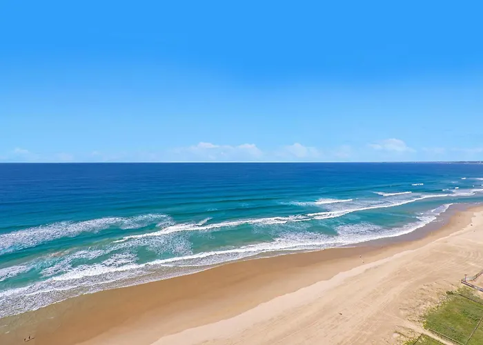 Surfers Aquarius On The Beach