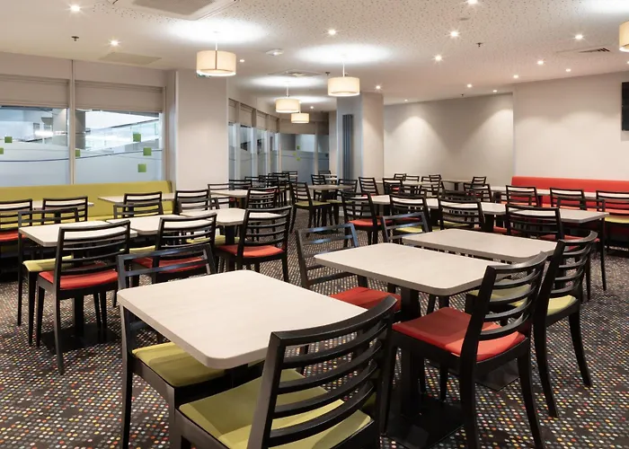 Holiday Inn Express Amiens By Ihg