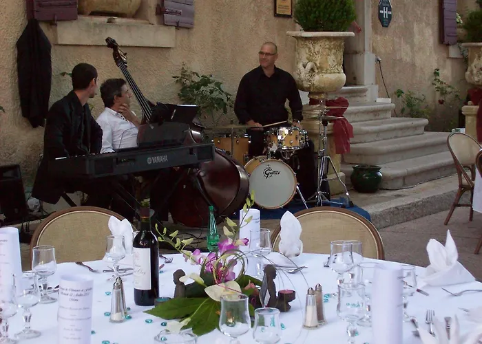 Hostellerie De La Cremaillere Carnoux-en-Provence