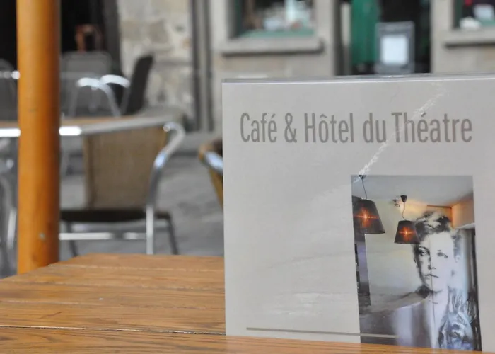 Cafe Hotel du Theatre