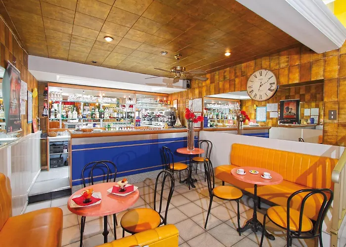 Hotel La Croix De Malte