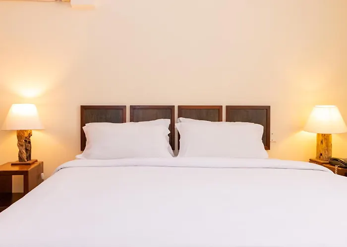 Royal Court Hotel