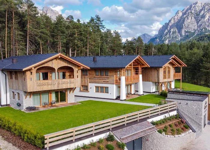 Les Ciases Chalets Dolomites San Vigilio Di Marebbe