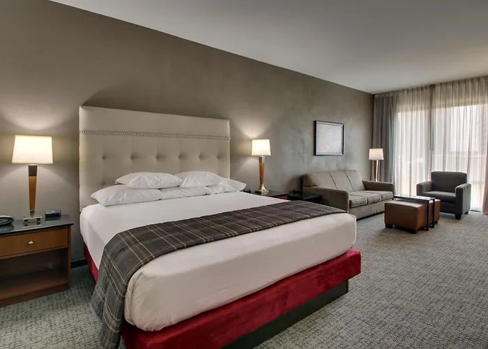 Drury Plaza Hotel San Antonio Riverwalk