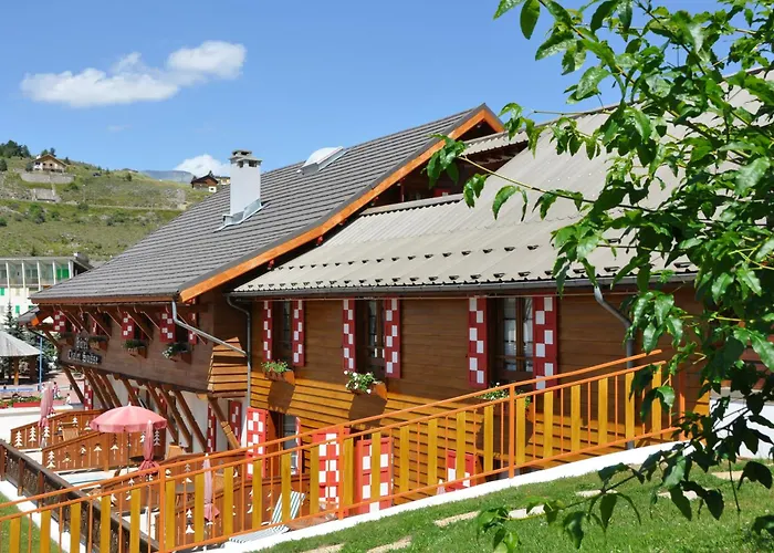 Le Chalet Suisse
