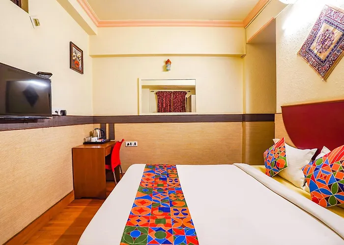 Hotel Lalbagh Gardenia