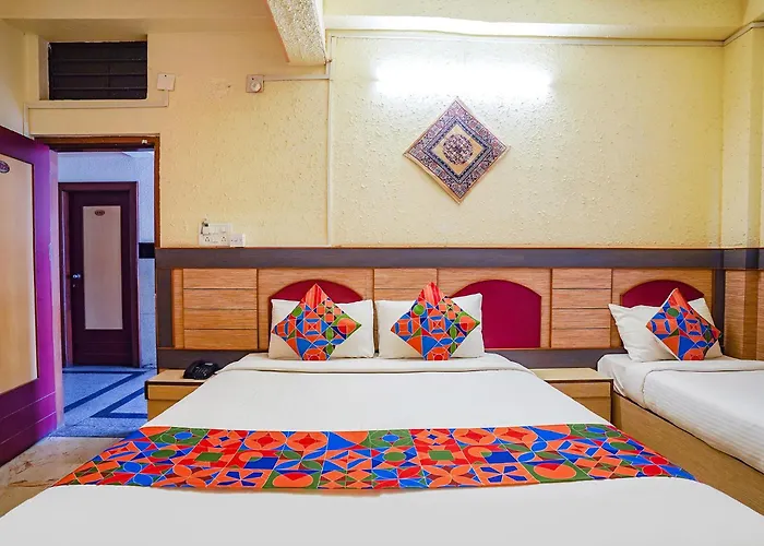 Hotel Lalbagh Gardenia