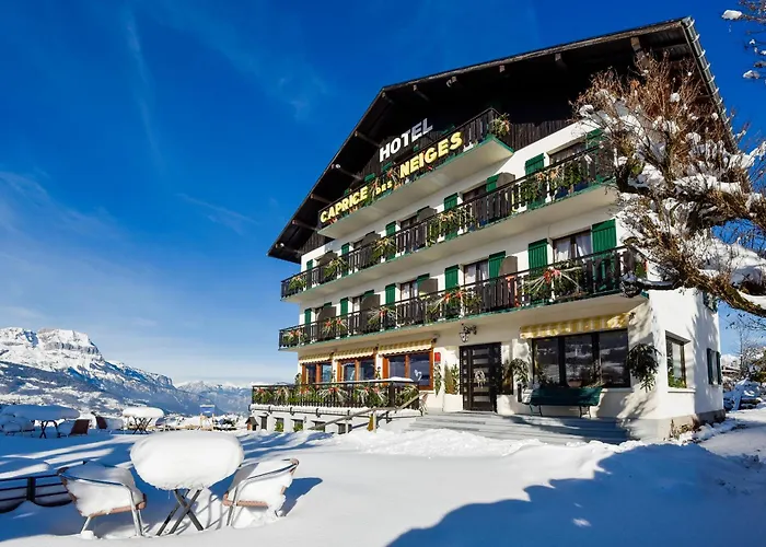 Logis Hôtel Le Caprice Des Neiges