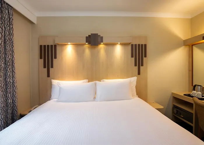 Tavistock Hotel