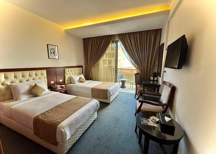 Midtown Hotel & Suites