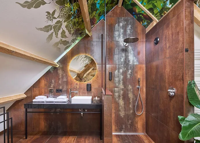 Boutique Hotel Darq