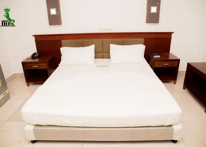 New Green Horse Hotel