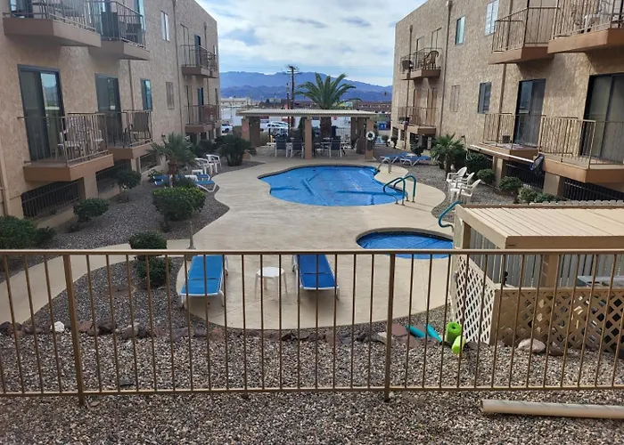 1St Floor Condo In The Desert W/ Pool, Spa & Bbq