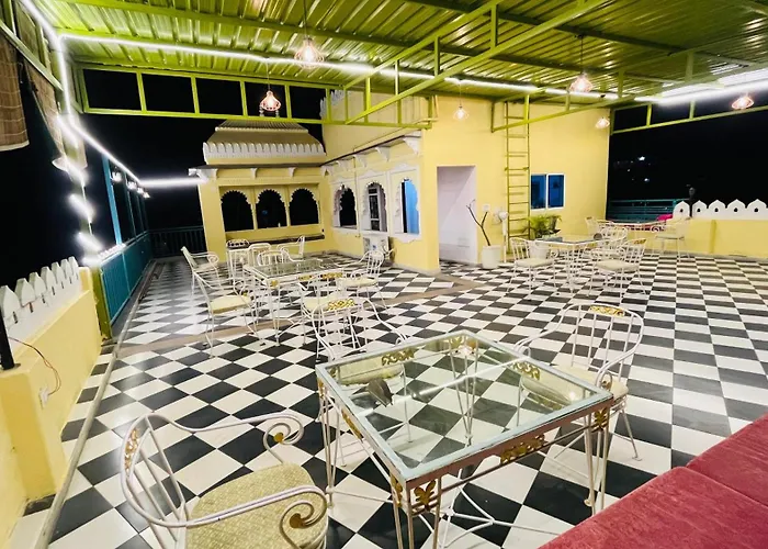 Hotel Ushaan Haveli
