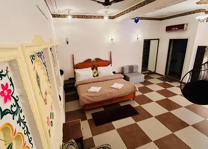 Hotel Ushaan Haveli
