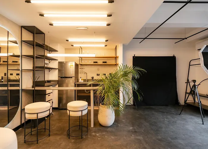 Indie Universe Creative Hotel