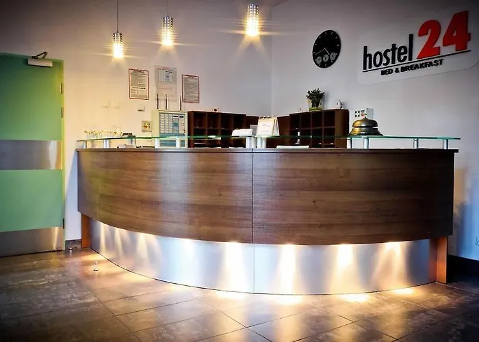 Hostel 24