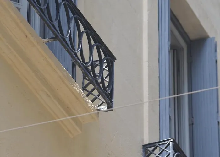 Hotel Concorde - Centre Ville De Nimes