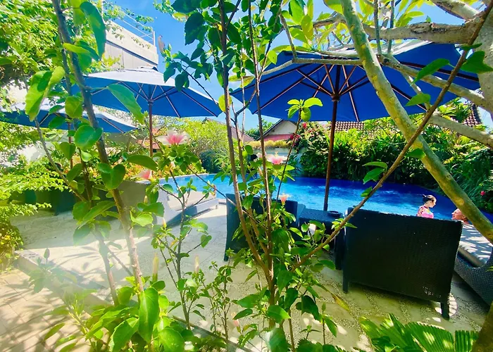 Solaluna Beach Homestay