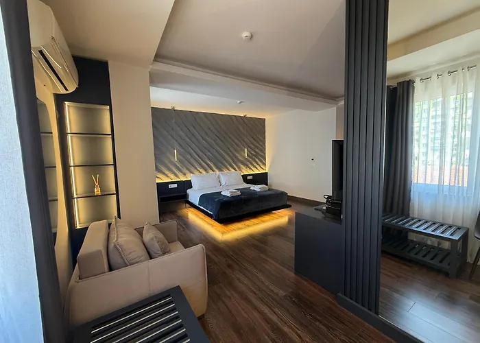 Tirana Central Rooms