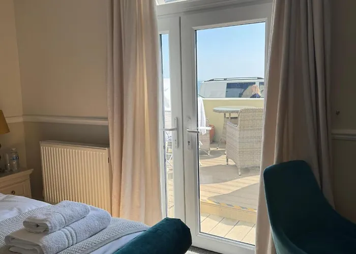 The Ship Inn - Sandgate
